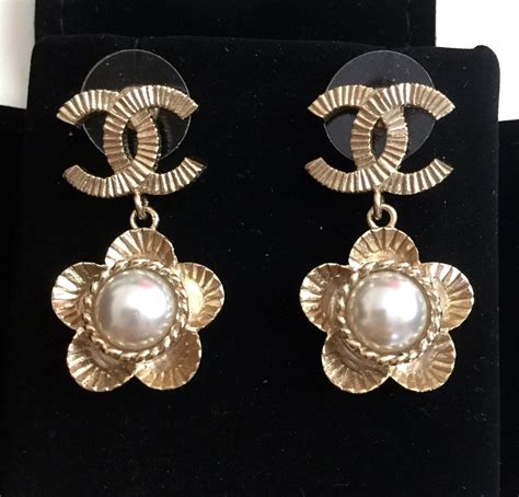 chanel pearl dangle earrings|vintage chanel dangle earrings.